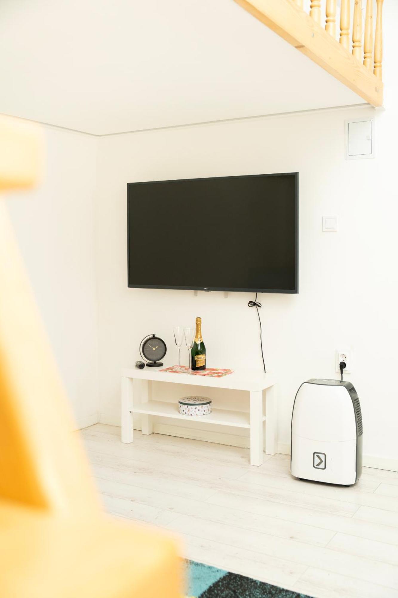 Bakats Square Premium Apartment With Ac Budapest Exterior photo