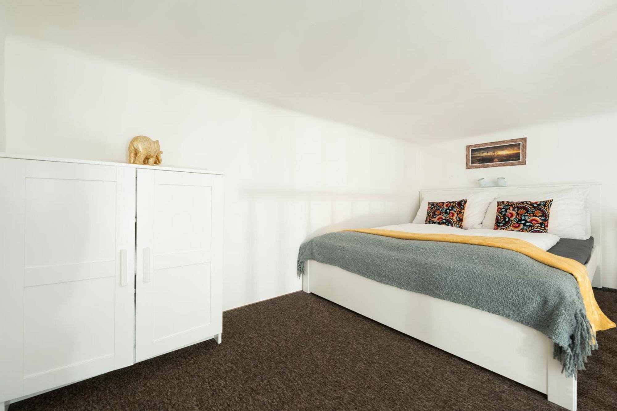 Bakats Square Premium Apartment With Ac Budapest Exterior photo