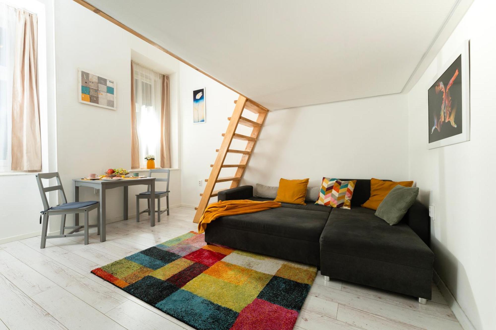Bakats Square Premium Apartment With Ac Budapest Exterior photo